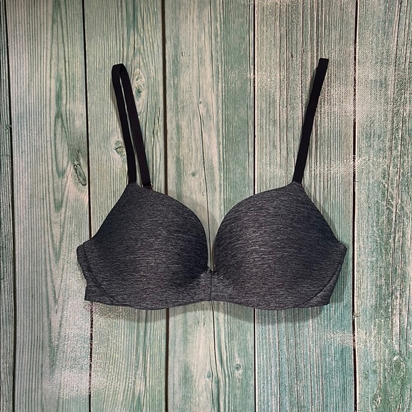 PINK Victoria's Secret Dark Gray Bra - Picture 1 of 3